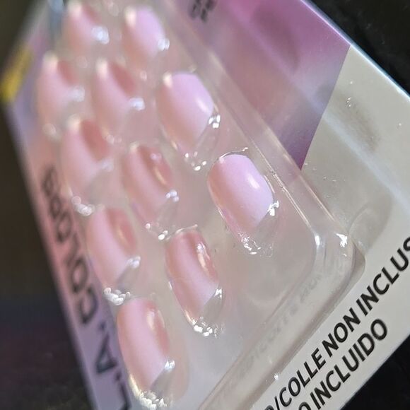 L.A. Colors Pastel Pink Pearl Press On Nails 1 Pack Women Self Care New Ladies - Picture 7 of 14